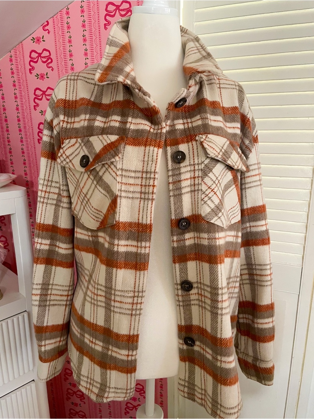Plaid Button-Front Shacket Jacket - Cream & Brown